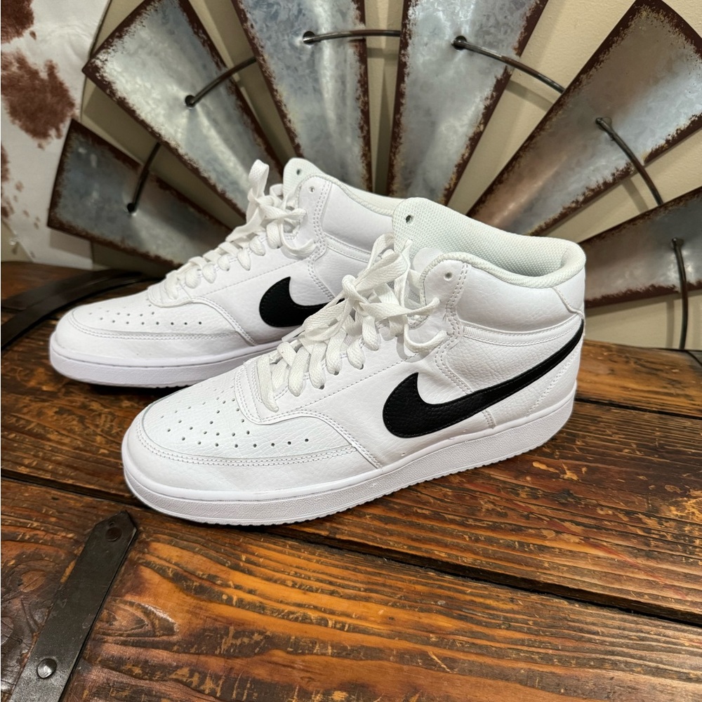 Men’s Nike High Top Sneakers